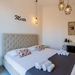 Pepe Nero Relax Гостевой дом